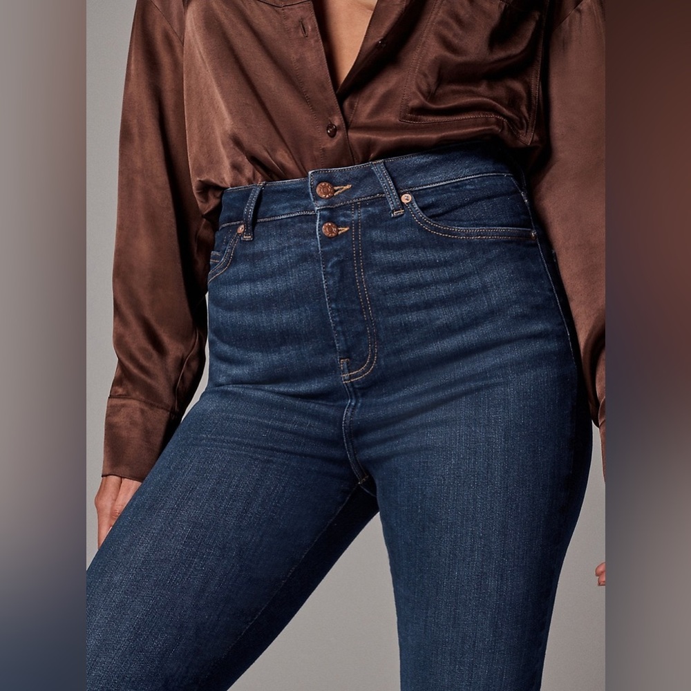 BNWOT Own. Very high waisted skinny jeans dark blue cotton denim jeans size 26